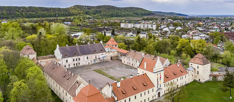 Zholkiewski Castle-2